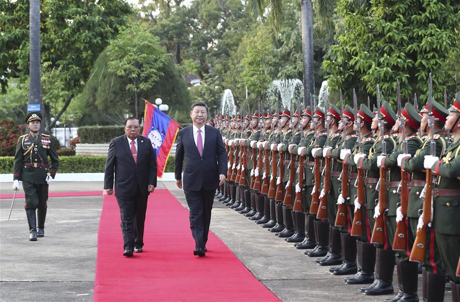 LAOS-CHINA-XI JINPING-BOUNNHANG VORACHIT-TALKS