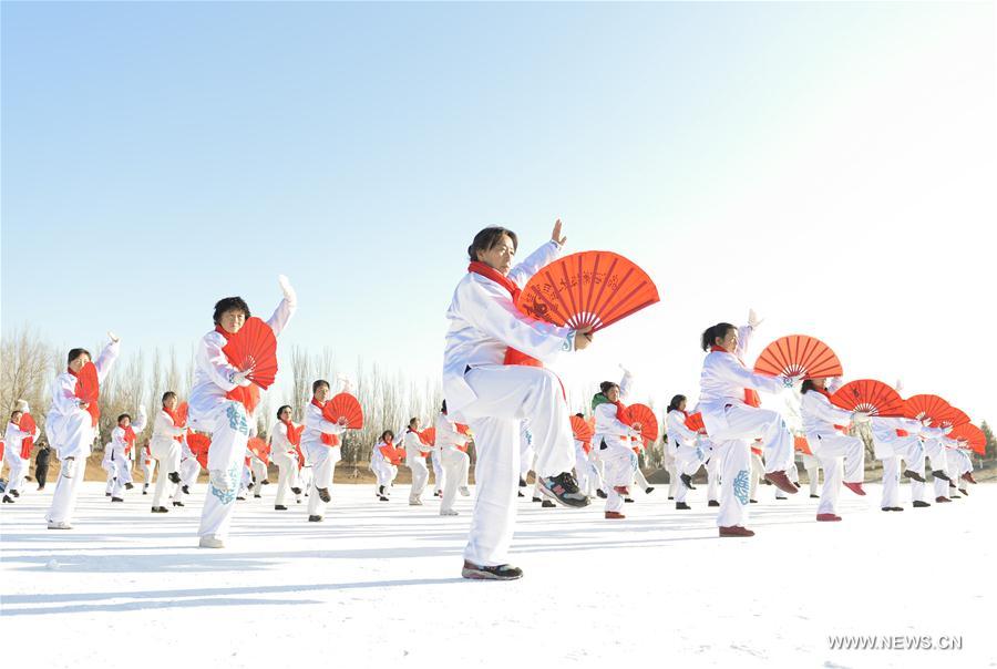 CHINA-HOHHOT-FITNESS-WINTER (CN)