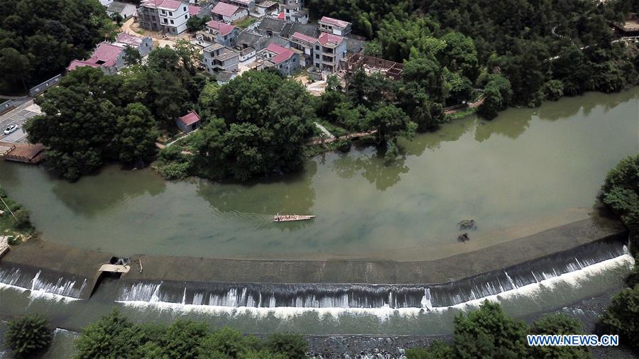 CHINA-JIANGXI-ANCIENT IRRIGATION-CHATAN WEIR (CN)