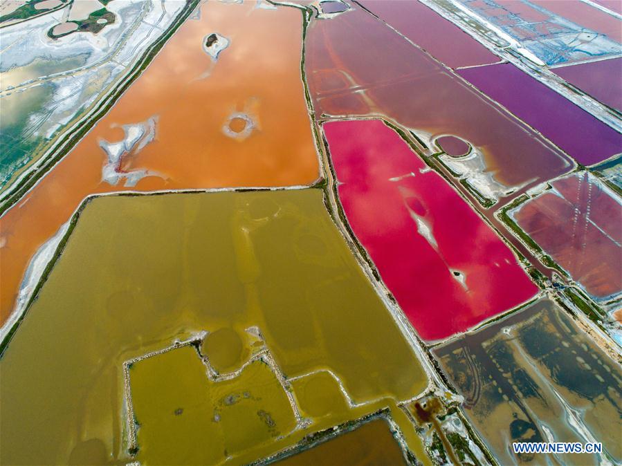 #CHINA-SHANXI-YUNCHENG-SALT LAKE (CN)