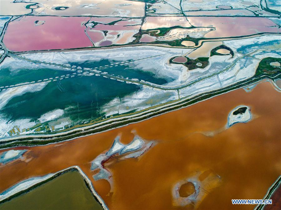 #CHINA-SHANXI-YUNCHENG-SALT LAKE (CN)