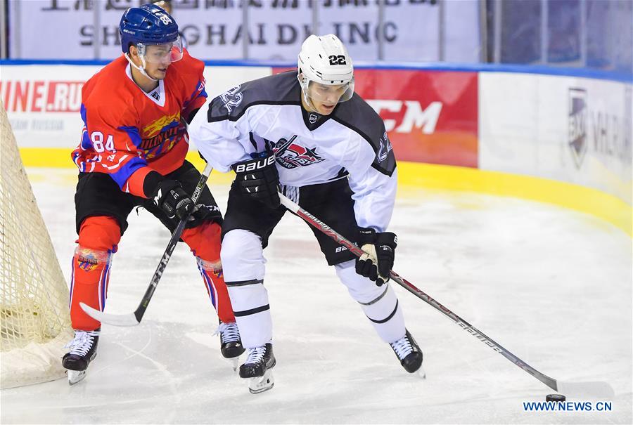 (SP)CHINA-CHANGCHUN-ICE HOCKEY-SILK ROAD SUPREME HOCKEY LEAGUE-TSEN TOU VS RUBIN