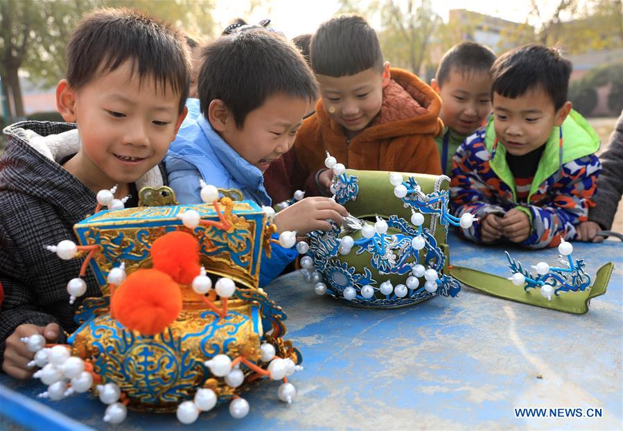 #CHINA-HEBEI-SHIJIAZHUANG-FOLK DRAMA-CAMPUS (CN)