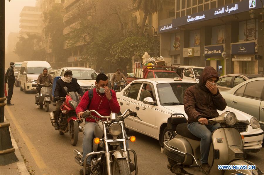 EGYPT-CAIRO-SANDSTORM