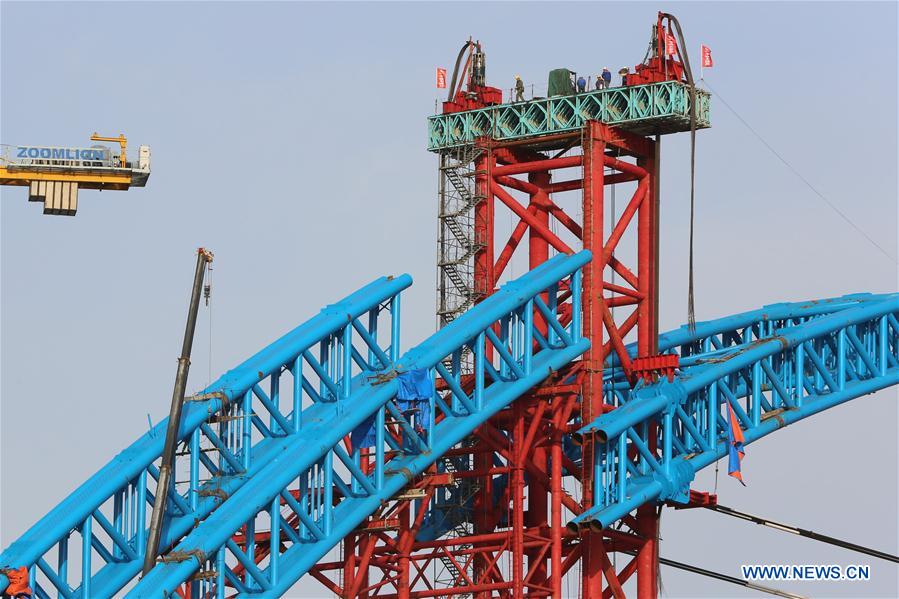 CHINA-HUBEI-HIGH-SPEED RAILWAY-BRIDGE-CONSTRUCTION (CN)