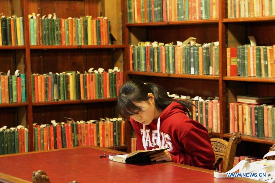 AUSTRALIA-LIBRARY-READING