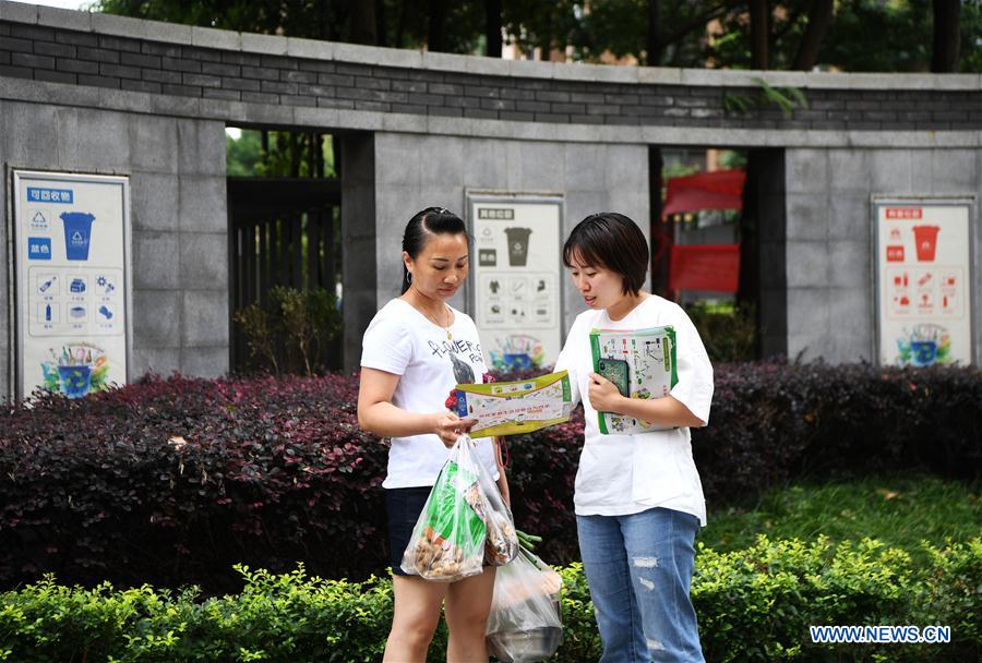 CHINA-CHONGQING-GARBAGE SORTING (CN)