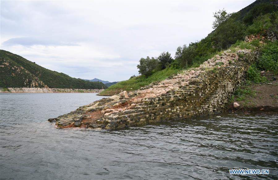 CHINA-HEBEI-CHENGDE-UNDERWATER GREAT WALL (CN)