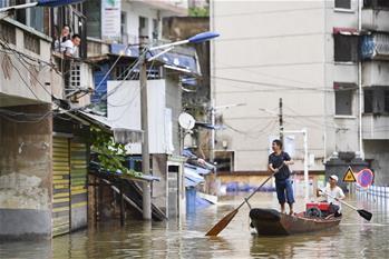 洪水来时，那暖心的民间救援