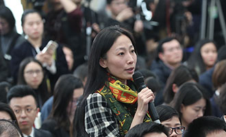 香港文汇报、大公报记者提问